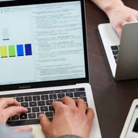 اپل فروش آیفون SE، آیفون 6 اس و 10 را متوقف می‌کند